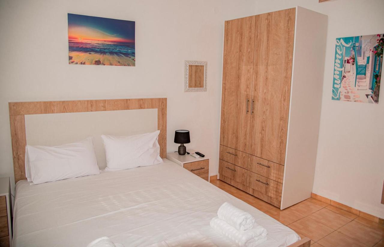 Athina Secret Apartments Adults Only Iraklio Eksteriør billede